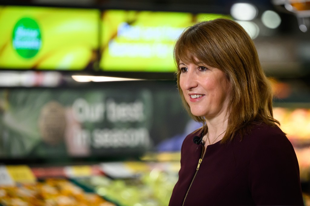 李韵晴将在明天发表任内的第二份财政预算案。美联社 李韵晴将在明天发表任内的第二份财政预算案。美联社