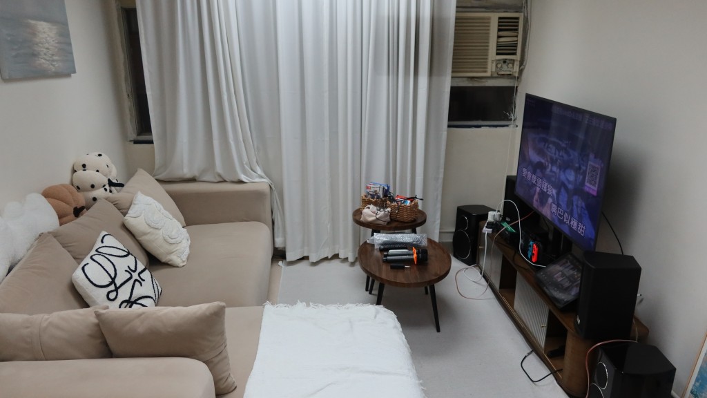 聖誕新年將至 海關打擊派對房提供侵權卡拉OK 巡查多區拘捕兩男