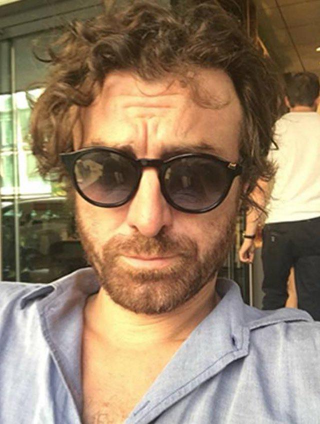 副導演Diego Borella疑心臟病發身亡,終年47歲。 副導演Diego Borella疑心臟病發身亡,終年47歲。