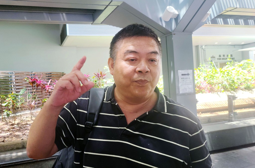 被頒令破產的張健華庭外仍聲言:上訴到終院都要上訴!王仁昌攝 被頒令破產的張健華庭外仍聲言:上訴到終院都要上訴!王仁昌攝