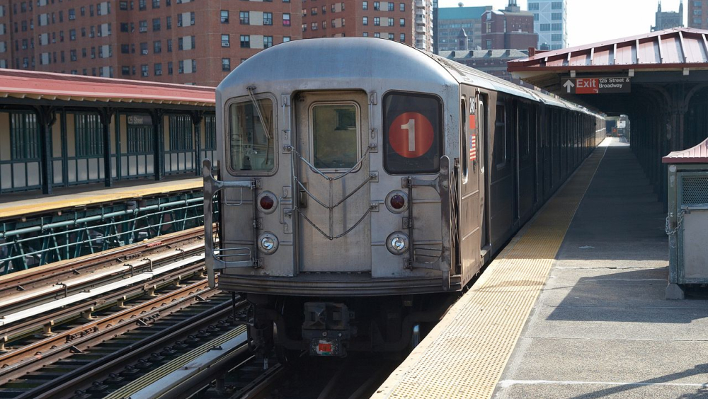 纽约地铁是拥有百年历史的地铁系统。