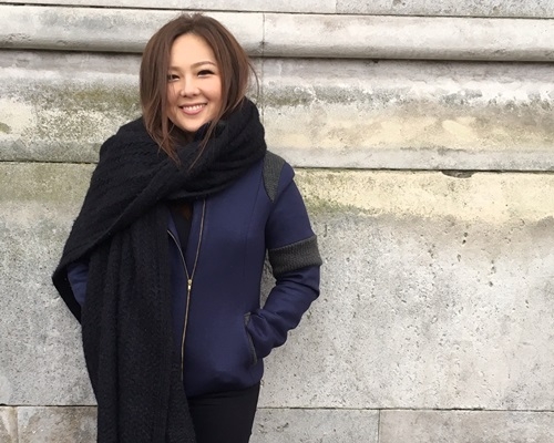 衛蘭揮低一眾歌手，獲網民選為「最靚聲歌手」。