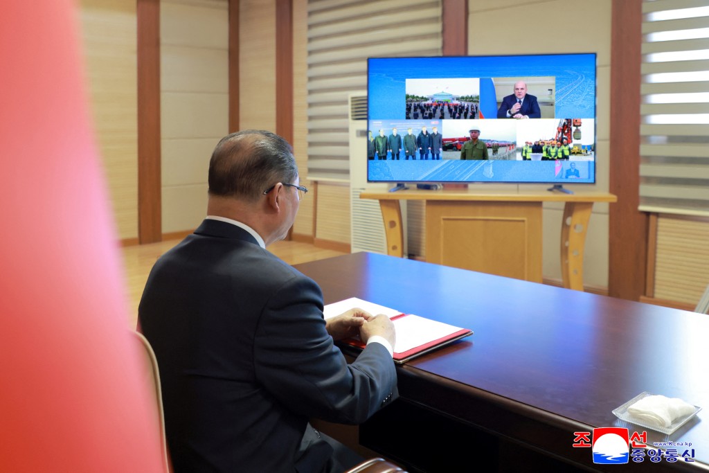 據報包括北韓外交部等政府主要部門和官媒的網站均無法連線。路透社