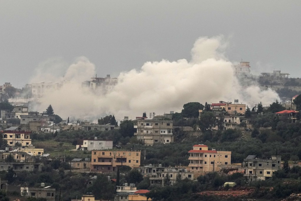 以色列戰機空襲黎巴嫩南部艾塔·阿什·沙卜。美聯社
