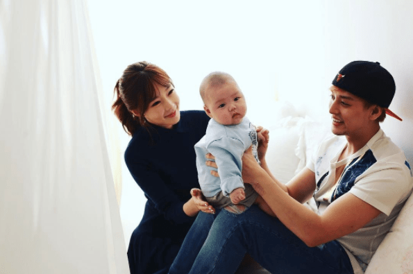 Eli同池妍秀結婚不久,兒子就出世。