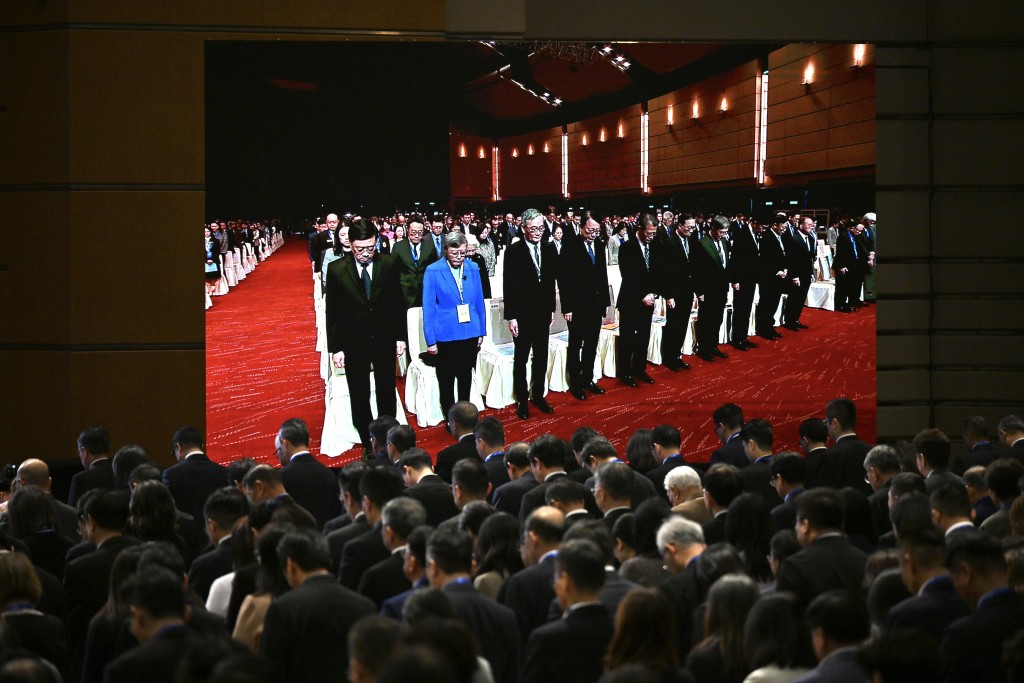 「國家憲法日」座談會，活動開始前，全場站立默哀一分鐘。