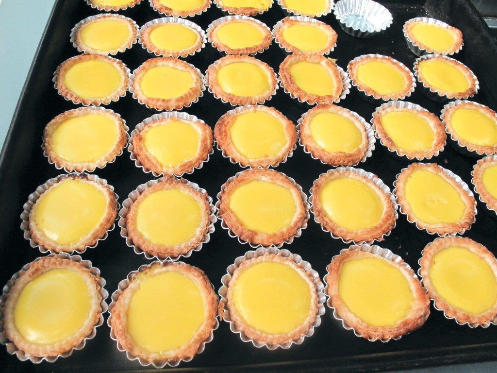 香港學生向內地學生介紹地道美食。示意圖 香港學生向內地學生介紹地道美食。示意圖