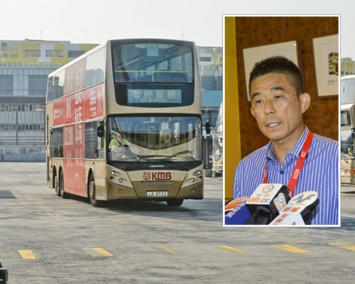 九巴副車務總監彭樹雄(小圖)表示,年中開始引入外國裝置及自行研發技術,防止巴士發生碰撞及車長打瞌睡,認為效果正面,可以考慮採用。 資料圖片