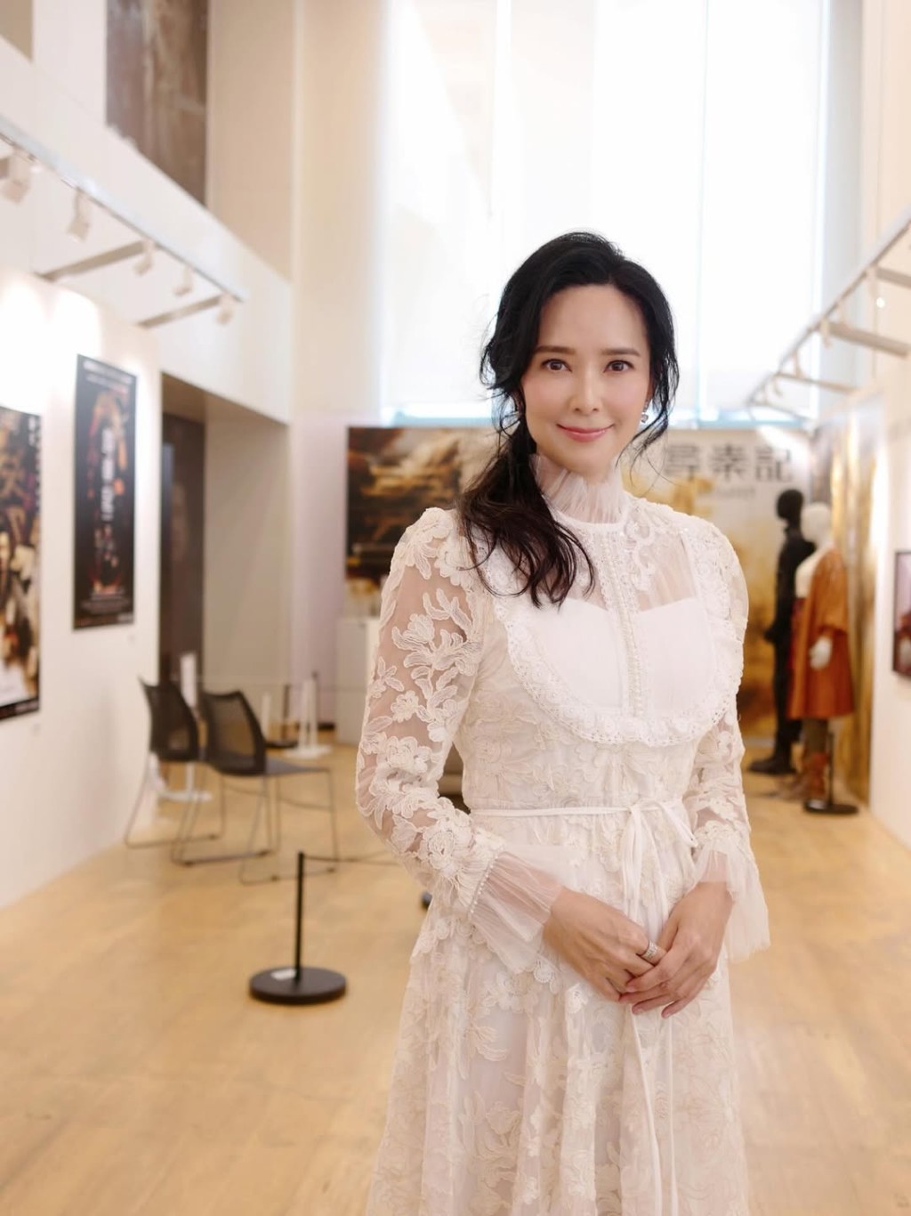 婚後淡出幕前的郭羡妮氣質依然優雅。 婚後淡出幕前的郭羡妮氣質依然優雅。