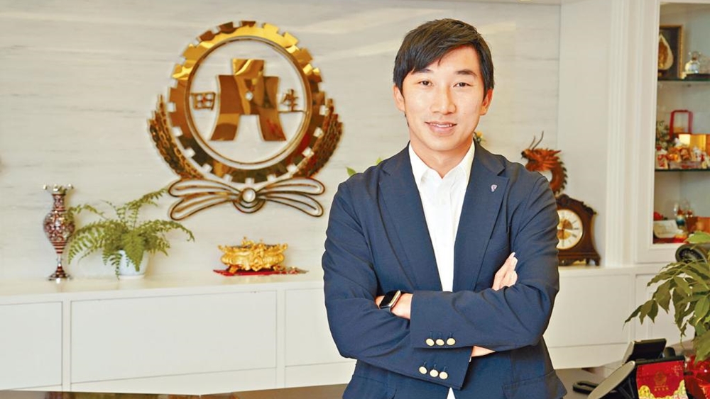 田生第二代區雅俊從事金融行業十二年，憑實戰經驗，期待為公司開拓新局面。
