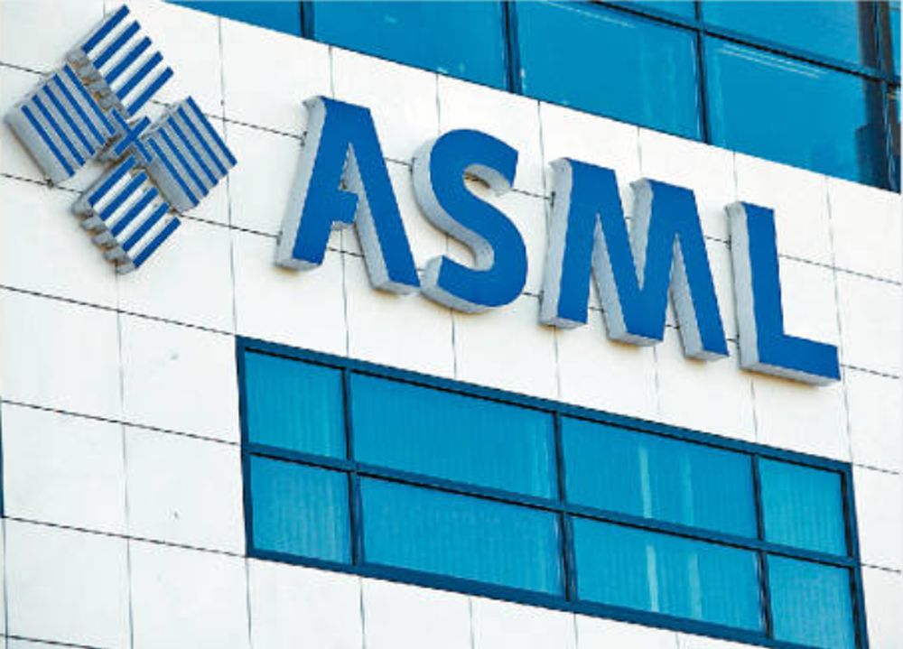荷兰ASML是全球最大光刻机供应商。资料图片
