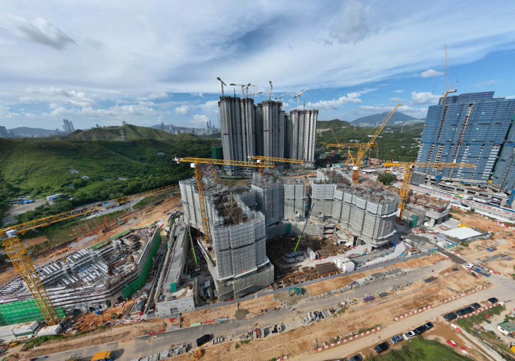 陳茂波稱「咁樣先至係真正嘅不負責任」。