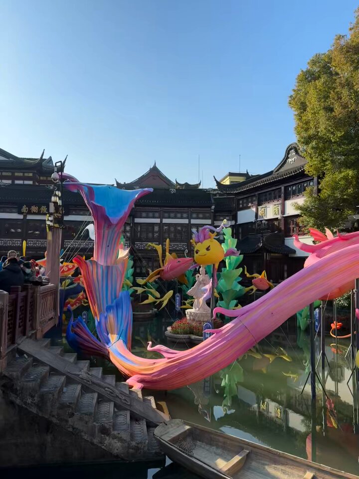 梅耶分享自己在中國的照片。(平台「X」)