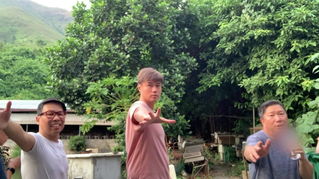 賽前曾到胡家健養豬場練習。 賽前曾到胡家健養豬場練習。