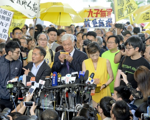 國際特赦組織指,根據國際法,香港政府無權拘留佔中九子。
