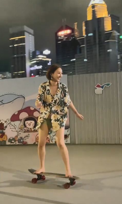 高海寧笑言姿勢有點醜。