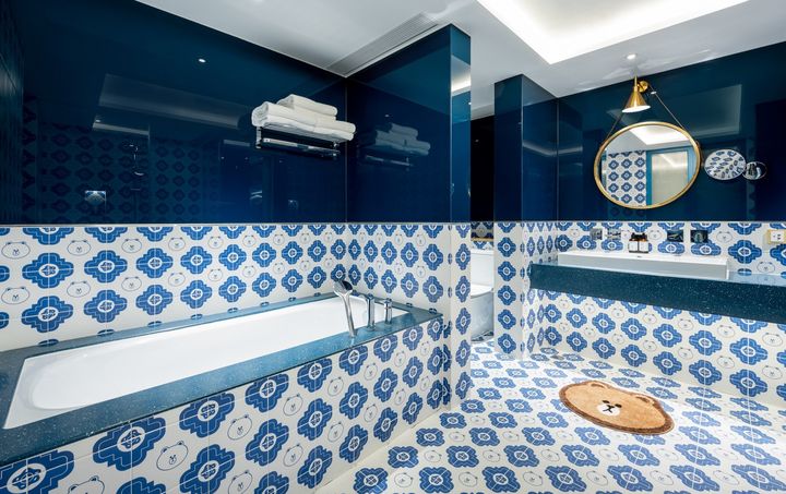 以BROWN為設計主調的浴室。