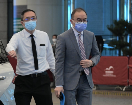 政制及內地事務局局長曾國衞