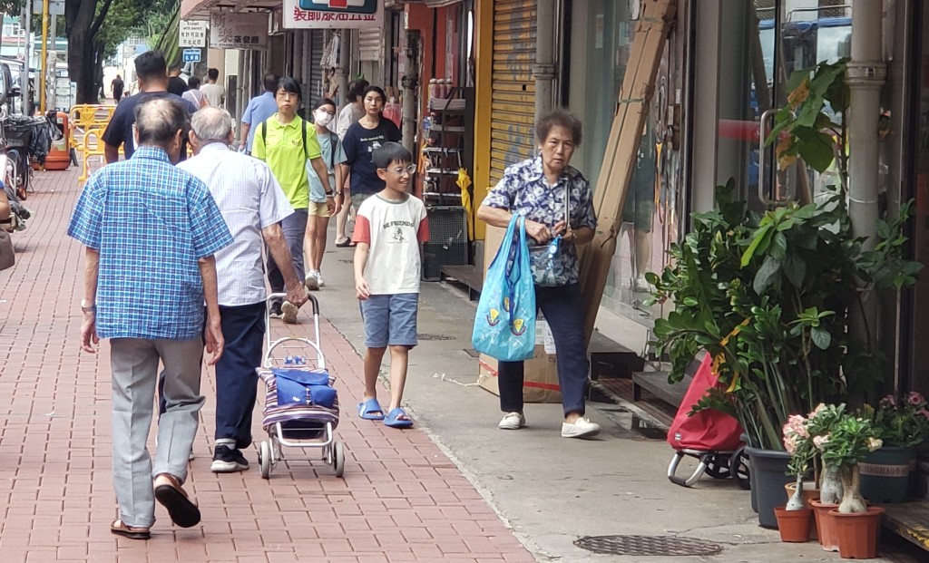 入伙逾50年的樂民新村，住了不少長者。