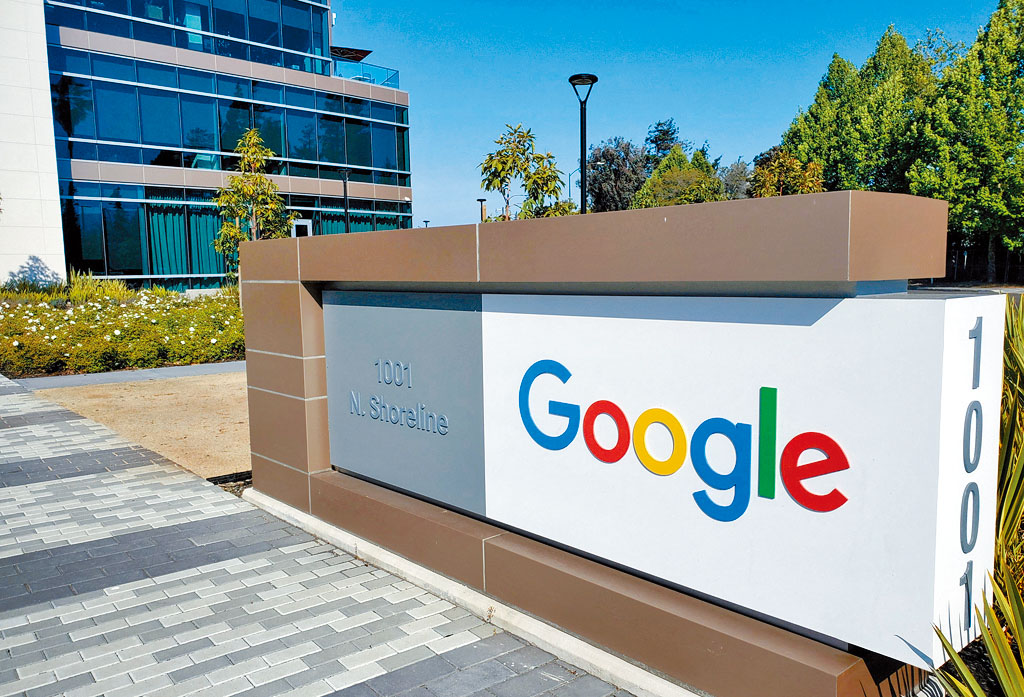 李家超不點名方式批評Google,沒有負起傳播正確資訊的責任。