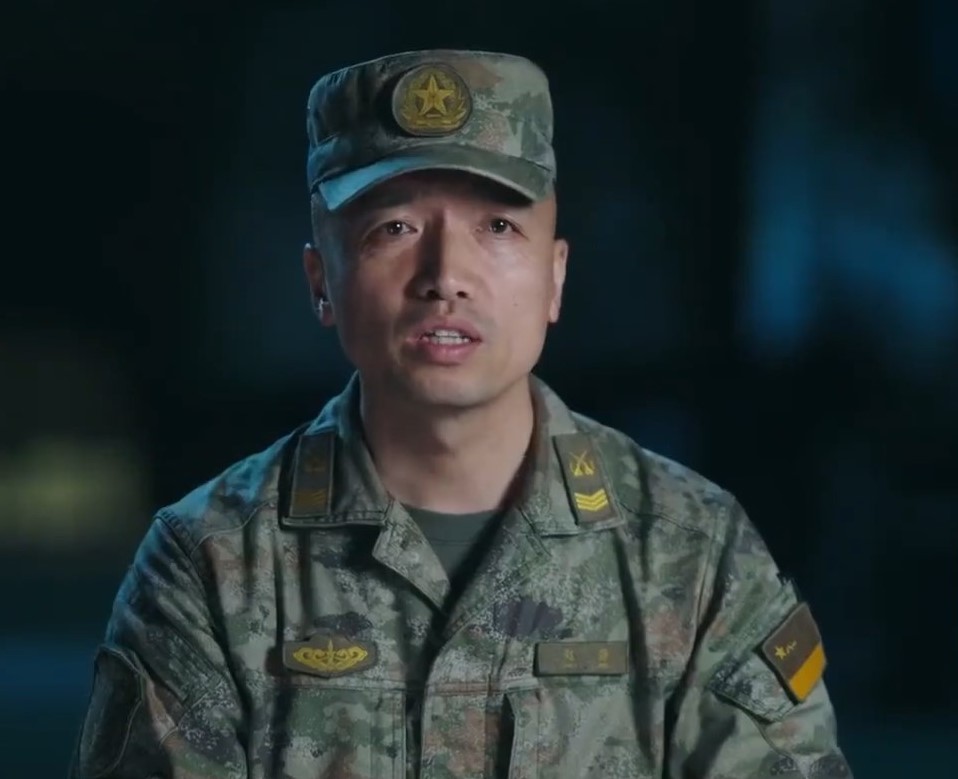 火箭軍某旅官兵趙靜透露參與發射洲際導彈的心情。央視截圖 火箭軍某旅官兵趙靜透露參與發射洲際導彈的心情。央視截圖