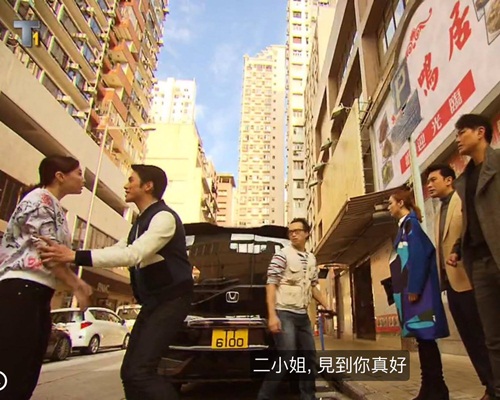 二小姐嫁給朱公子,當然不知小冬是誰