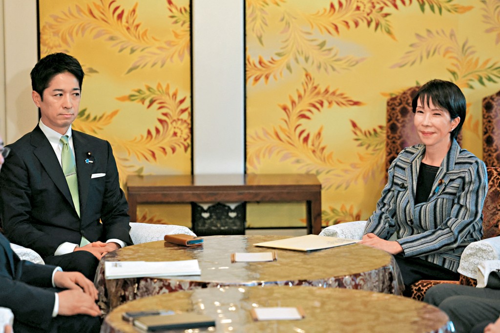 高市早苗昨在東京國會大樓會見日本維新會聯合黨魁藤田文武。