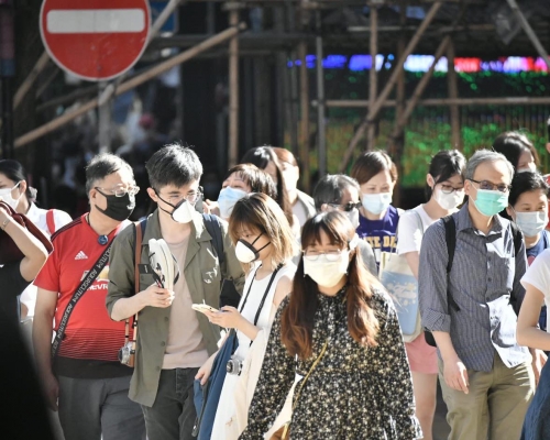 政府派送的口罩，是政府在「本地口罩生產資助計畫」下首批採購的口罩。資料圖片