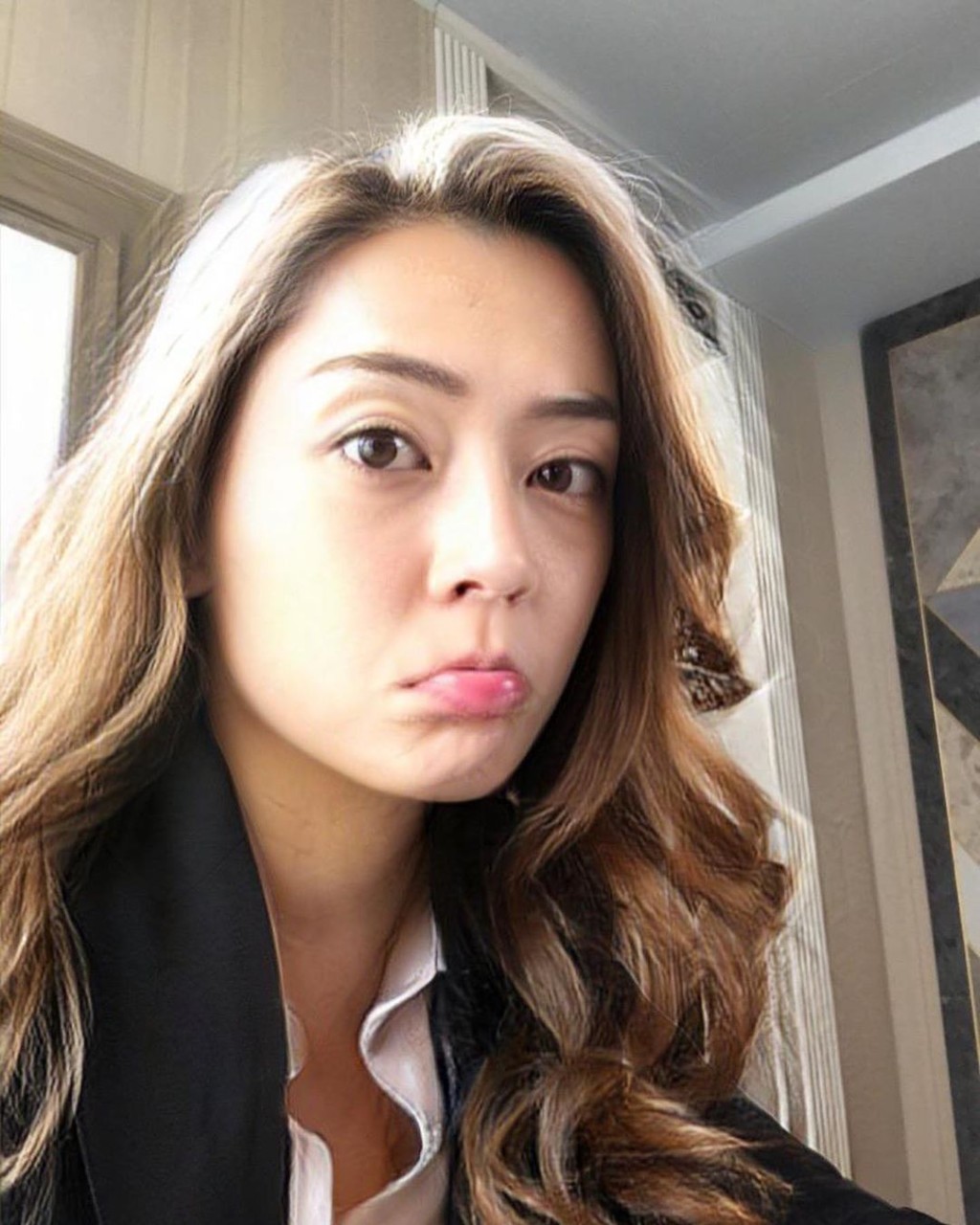 張振朗稱女版的自己做Jessica，而呢張有人覺得似容祖兒。