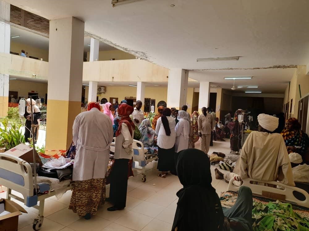 衝突造成大量平民受傷，令當地醫院不勝負荷。© MSF/Mohamed Gibreel Adam