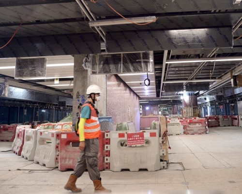 路政署公布沙中線紅磡站擴建工程月台層板的鋼筋螺絲帽的最新檢測結果。資料圖片