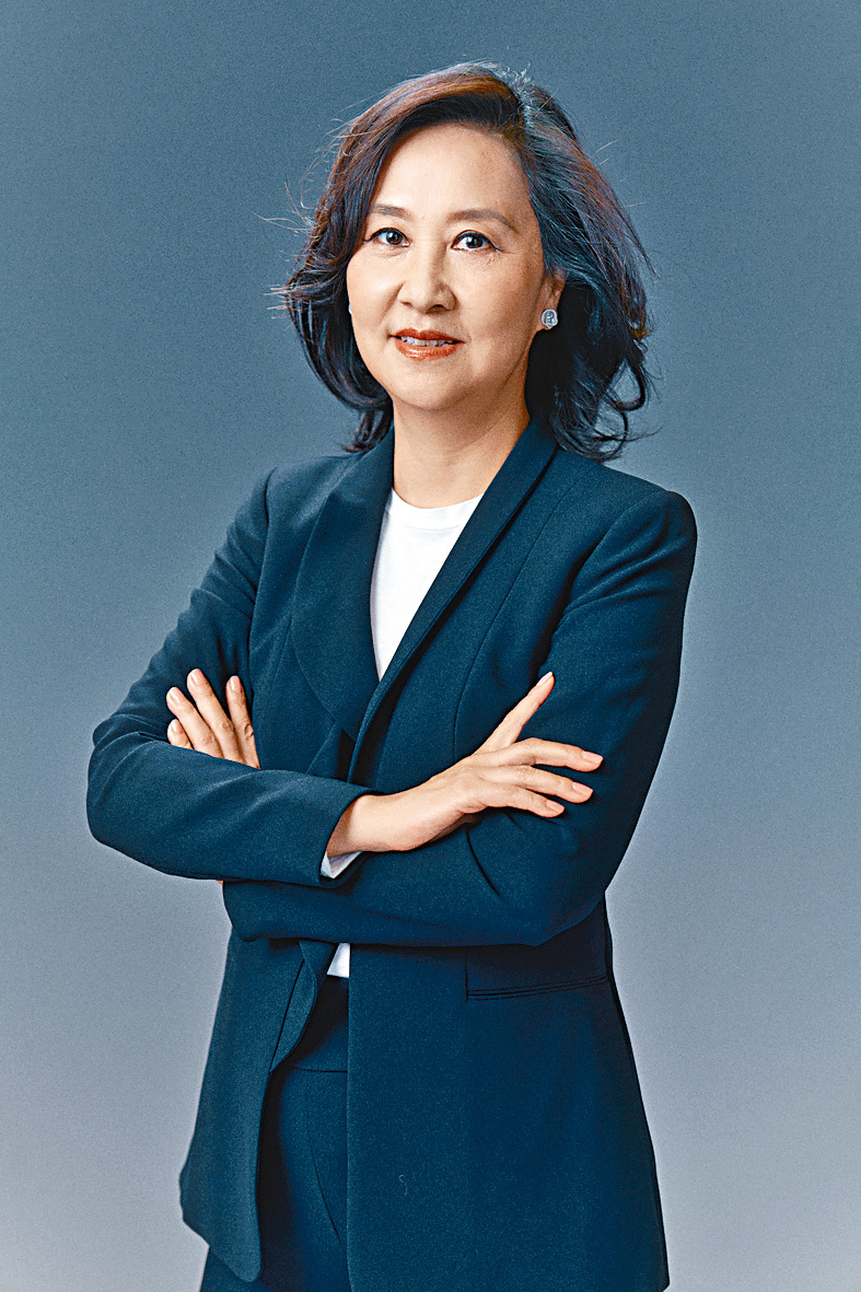 ■香港大學秘書長黃依倩女士