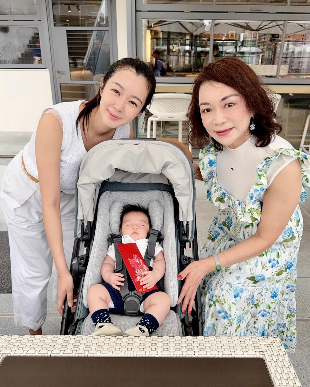 林作媽媽王莉妮公開麥明詩兒子正面樣。 林作媽媽王莉妮公開麥明詩兒子正面樣。
