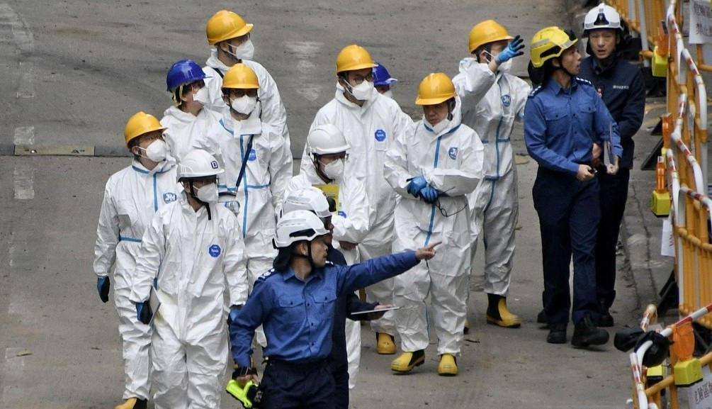 獨立委員會主席陸啟康與委員陳健波和歐陽伯權去年12月23日曾到宏福苑實地視察。資料圖片