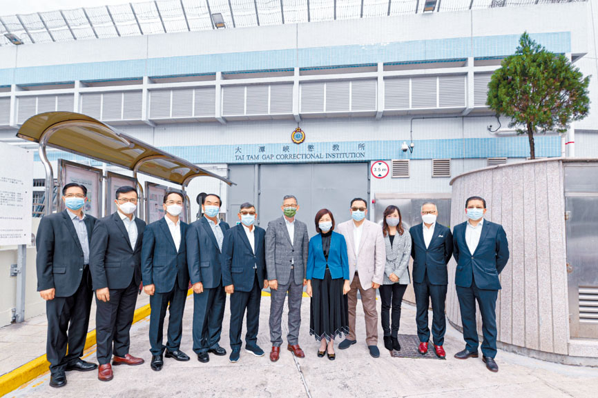 太平紳士協會參觀「智慧監獄」,胡署長親自帶領。