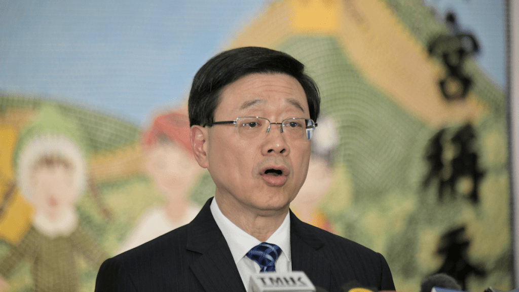 李家超認為公眾活動組織者考慮會否影響他人,是負責任的做法。梁譽東攝