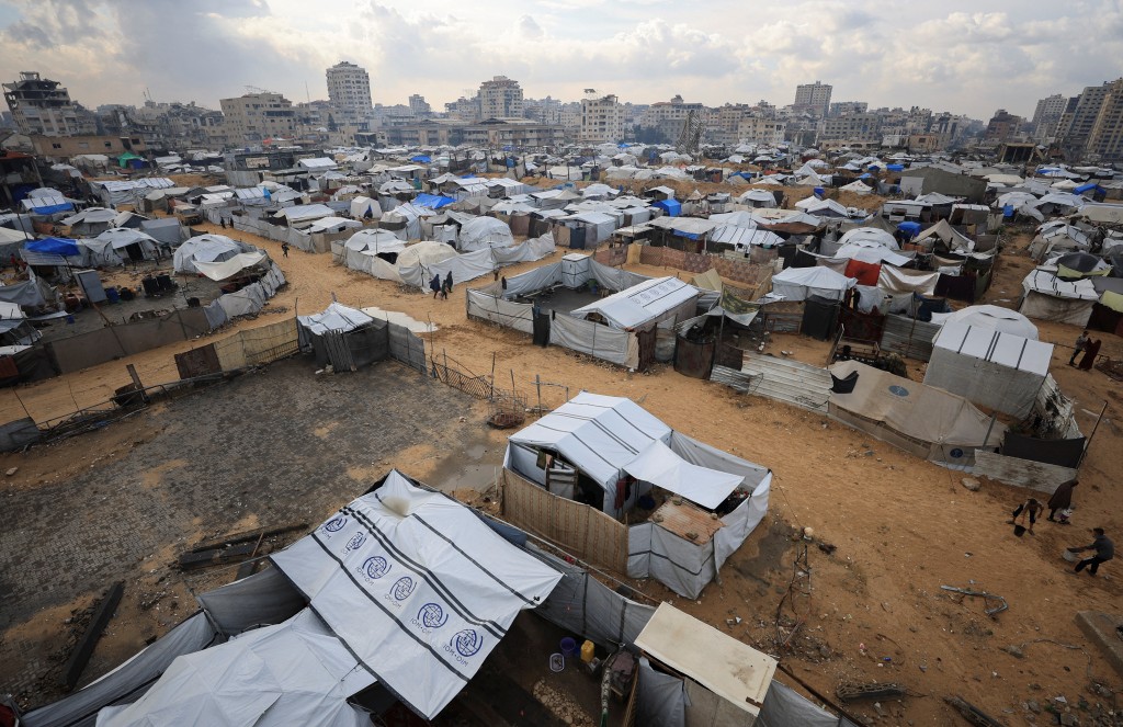 加沙地帶強降雨持續，聯合國機構指民眾缺乏禦寒物資。路透社
