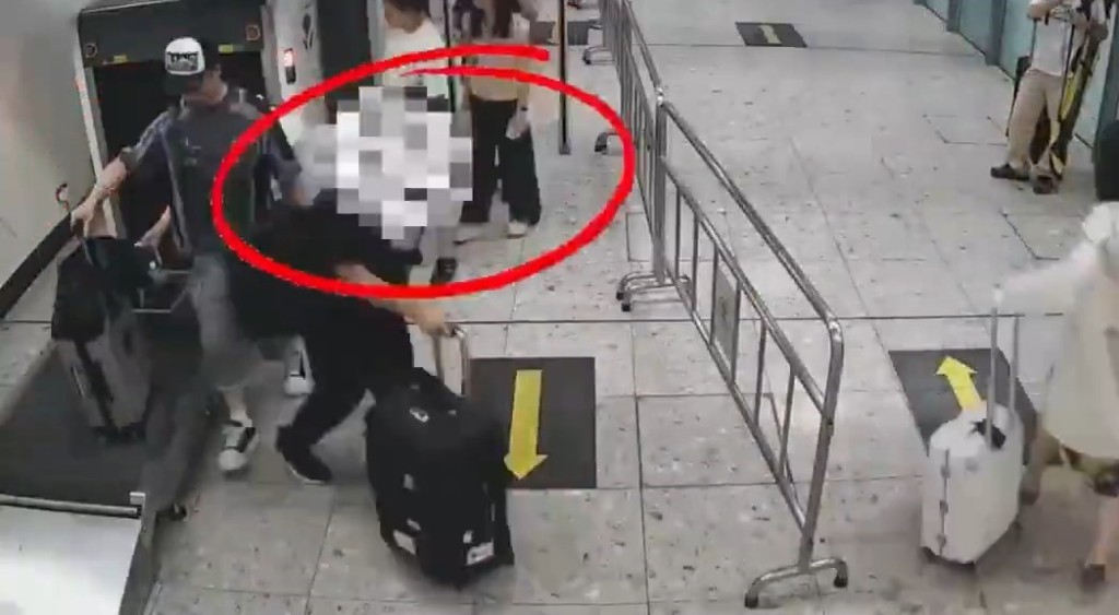 一名阿富汗男子早前企圖偷運文物出境。海關發布 一名阿富汗男子早前企圖偷運文物出境。海關發布