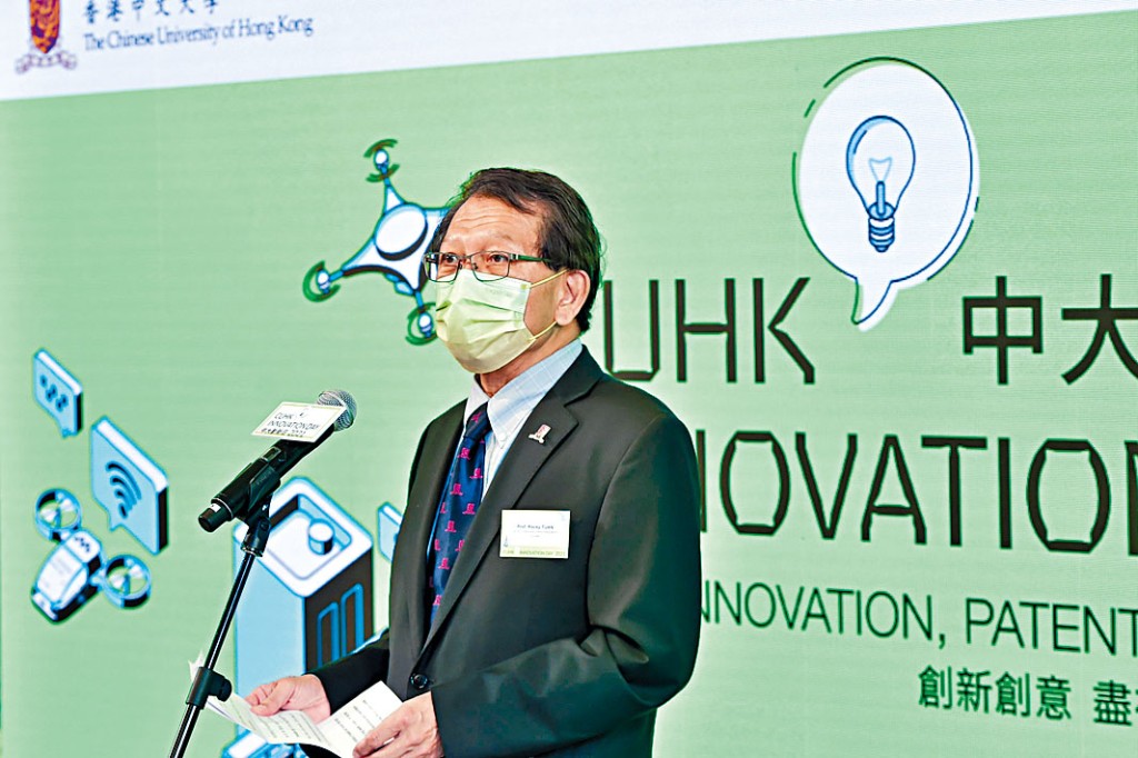 中文大學校長段崇智早前獲續聘三年,引起外界質疑。
