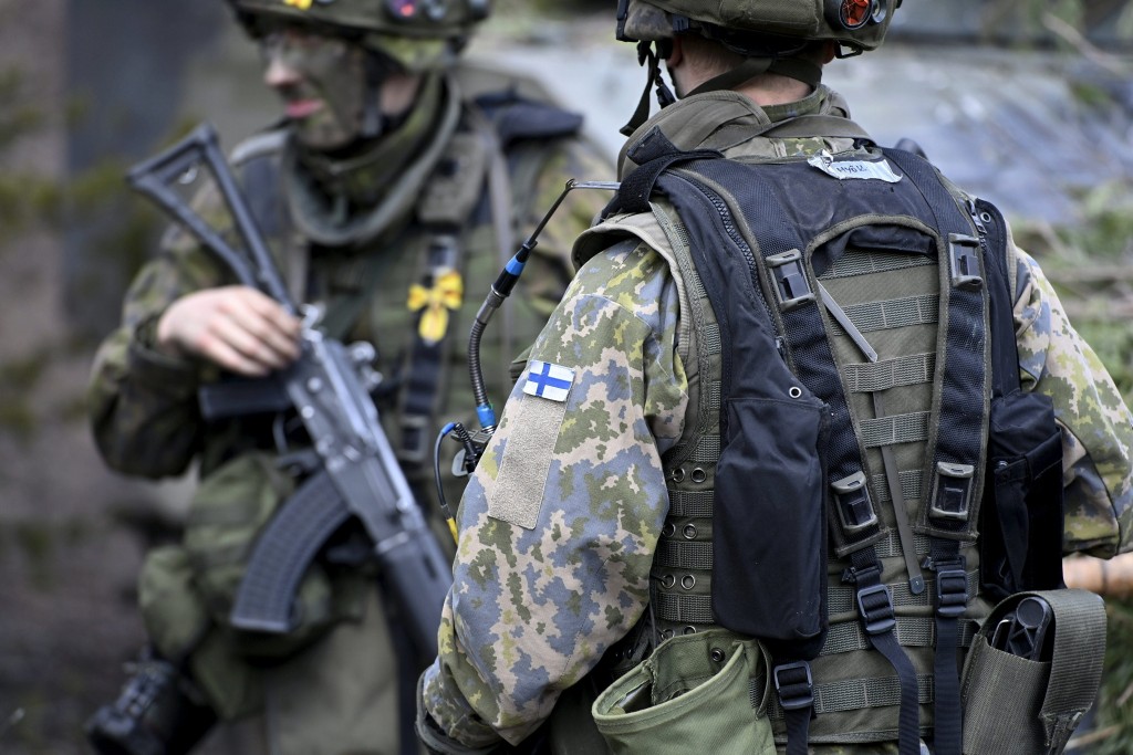乌克兰危机爆发后，瑞典和芬兰打破了长期以来的军事不结盟传统，于2022年5月申请加入北约。AP