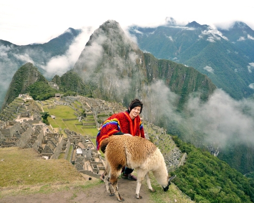 項明生(見圖)質疑被困秘魯旅客的帖文,獲不少網民轉載。