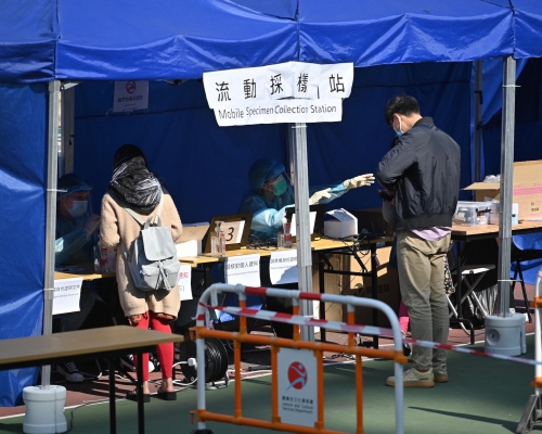 指定期間內曾身處12個指明地方的人士需接受檢測。