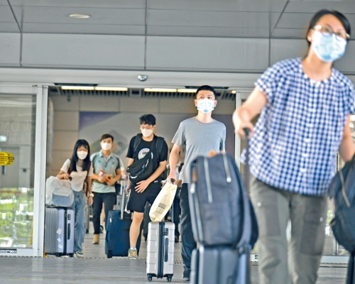 工業總會調查顯示,有超過九成受訪企業贊成本港強制推行與內地接軌的防疫健康碼。