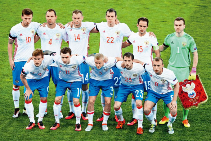 2018年世界杯主办国为俄罗斯，于6月14日至7月15日举行，期间恒指跌6.3%。