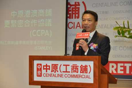 中原潘志明稱，政府收緊防疫措施，酒吧業有機會掀結業潮。