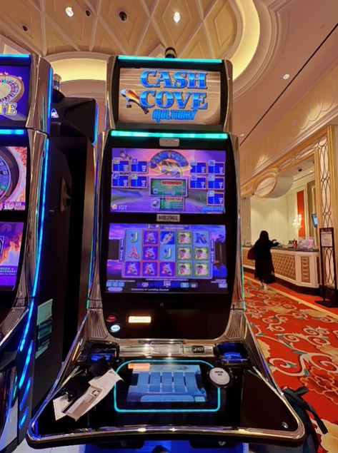 藍鼎娛樂場。小紅書＠莎莎實驗室