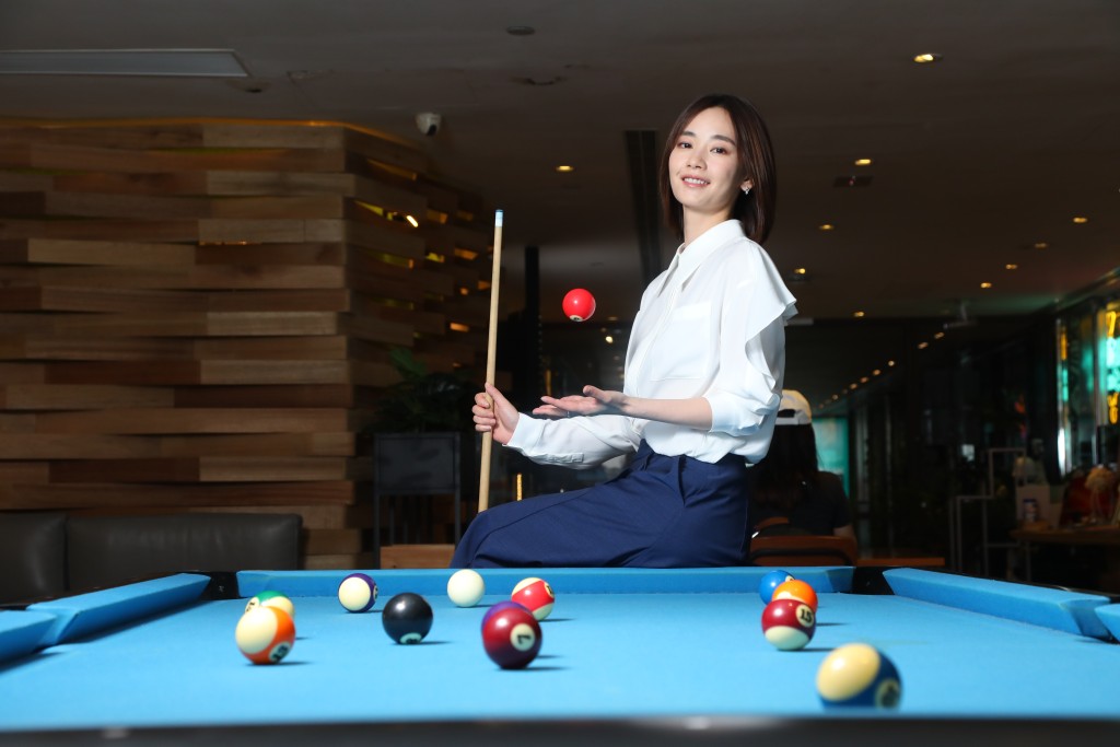 性格直爽的劉雅瑟，玩起桌球來英氣十足，運動員角色她也希望挑戰。