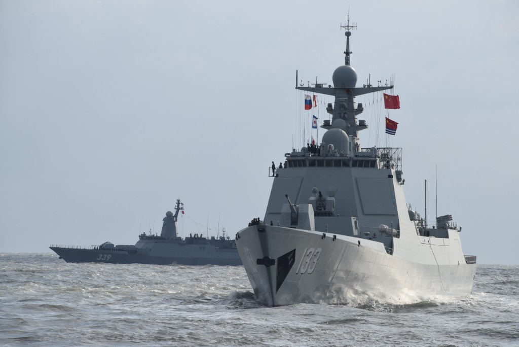 中俄兩國海軍在預定海域分航。