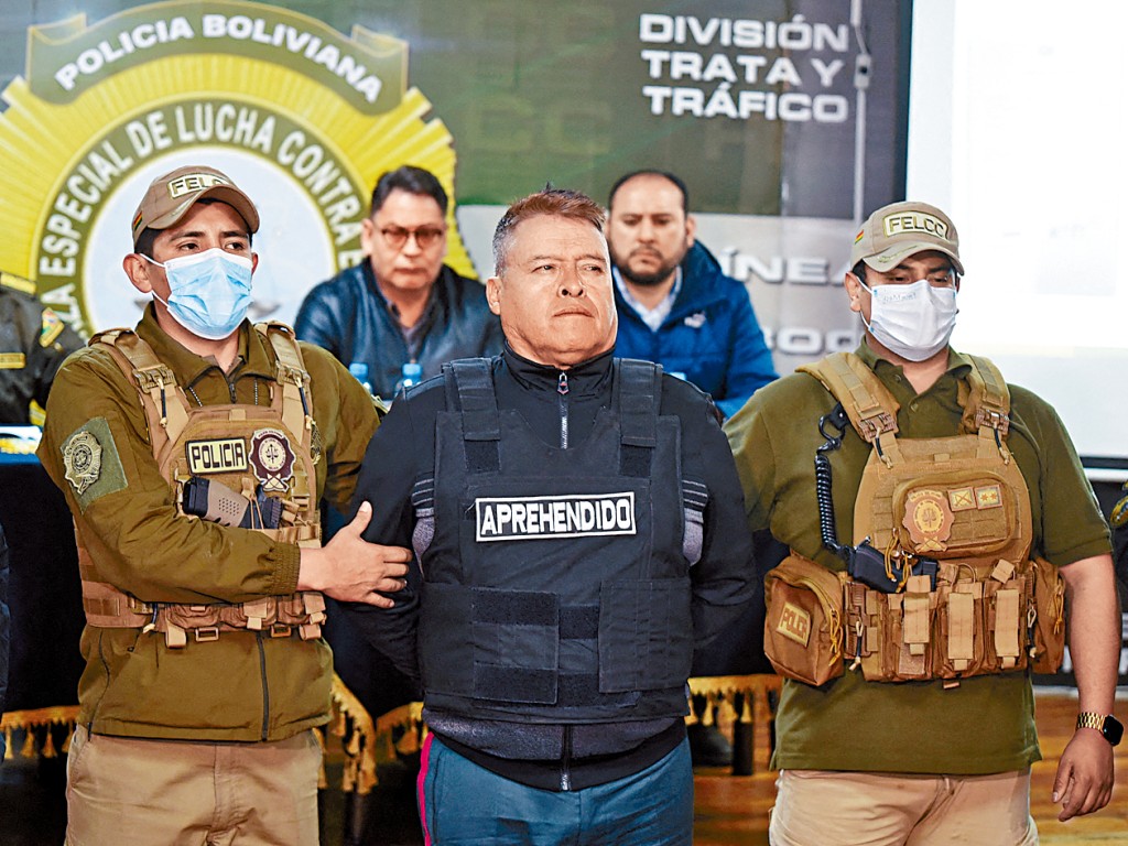 发动政变的玻利维亚原陆军总司令苏尼加，周三被警方拘捕。