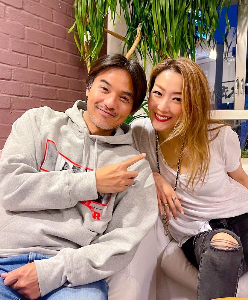 去年底拍攝由張艾嘉執導的單元故事電影《世間有她》。